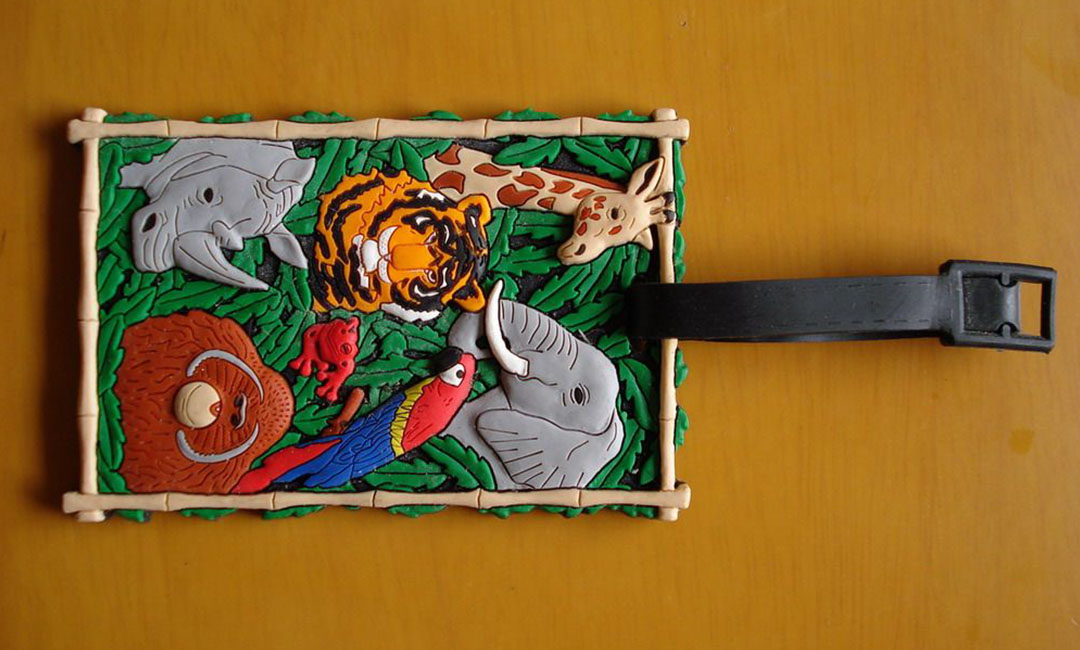 酉阳博尼箱包CMS网站开发案例